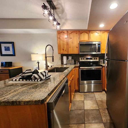 Valhalla Vacations At Whistler Exterior foto